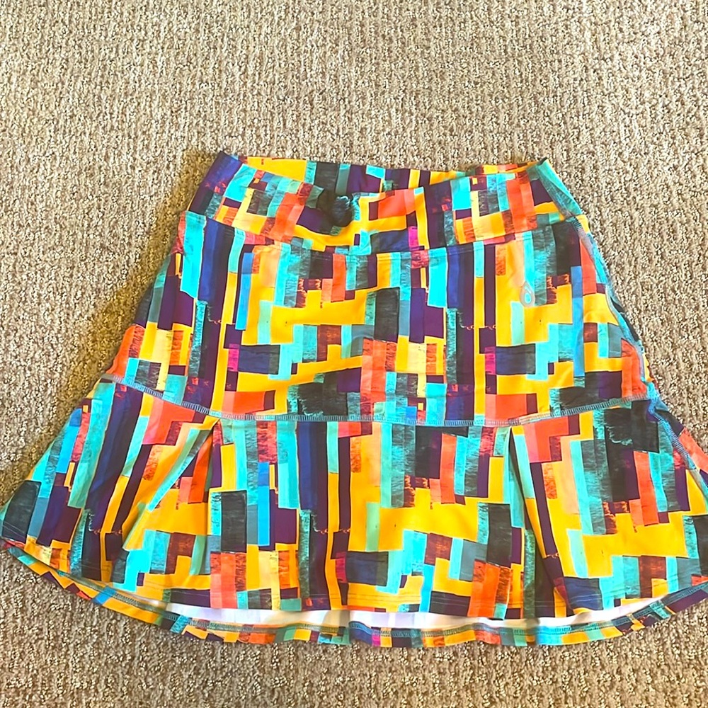 Women’s Dona Jo - tennis/pickleball skirt - size 2